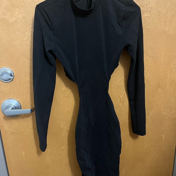 HOURS Black cut out dress - Picture 2 of 3